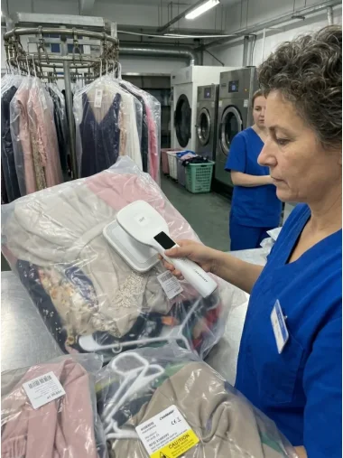 Système RFID blanchisserie pour résidents